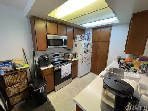 Kitchen - 4237 Half Moon Bay Way, Oceanside, CA 92058 photo 1 of 4