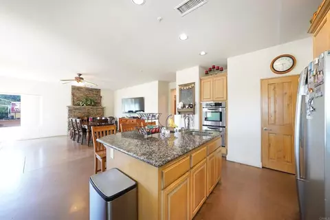 Kitchen - 285 Penn St, Ramona, CA 92065 photo 3 of 5