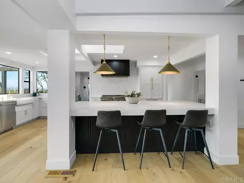 Kitchen - 1097 Camino Alisos, Fallbrook, CA 92028 photo 7 of 9