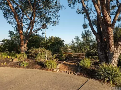 Exterior - 1097 Camino Alisos, Fallbrook, CA 92028 photo 18 of 20