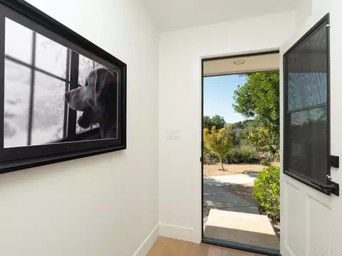 Entry Way - 1097 Camino Alisos, Fallbrook, CA 92028 photo 1 of 1