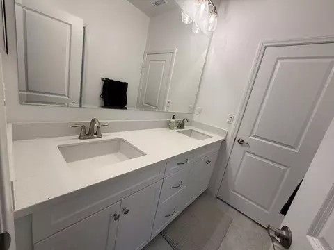 Bath - 2362 E Lincoln Avenue Ave, Escondido, CA 92027 photo 3 of 3