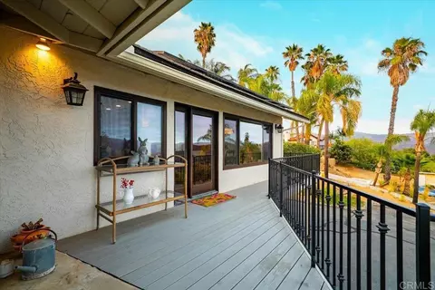 Exterior - 2275 Via Cascabel, Escondido, CA 92027 photo 5 of 10