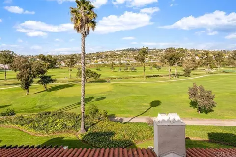 5210 Navarra Dr #524, Carlsbad, CA 92009