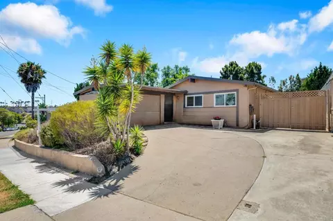 4560 Derrick Dr, San Diego, CA 92117