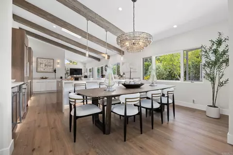 Dining - 764 E Solana Cir, Solana Beach, CA 92075 photo 1 of 2