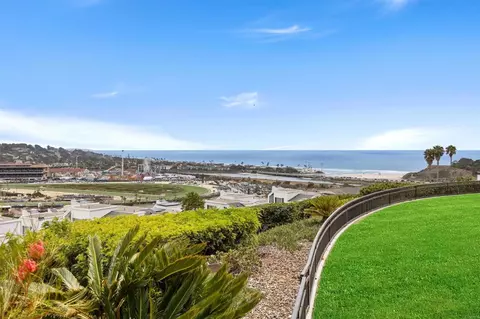 View/Area - 764 E Solana Cir, Solana Beach, CA 92075 photo 7 of 17