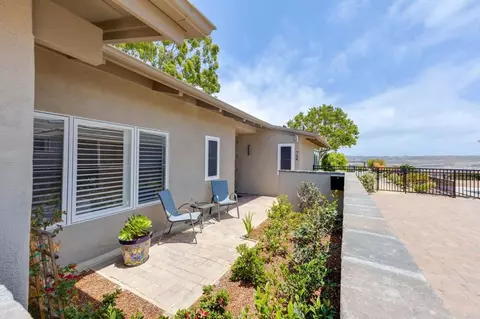 Exterior - 764 E Solana Cir, Solana Beach, CA 92075 photo 3 of 21