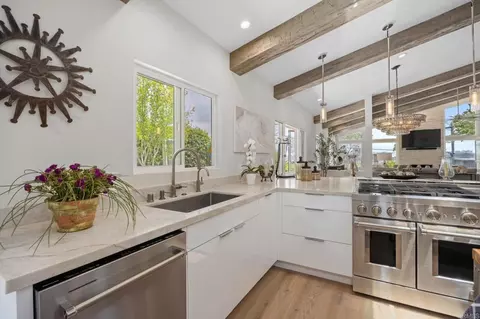 Kitchen - 764 E Solana Cir, Solana Beach, CA 92075 photo 8 of 8