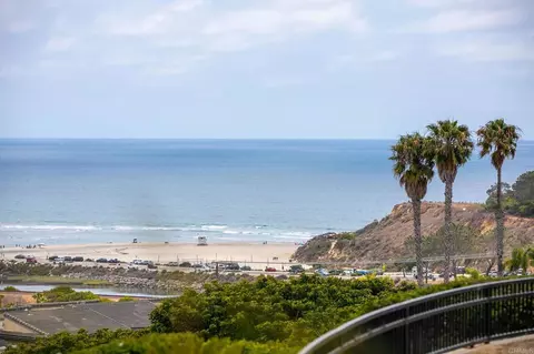 View/Area - 764 E Solana Cir, Solana Beach, CA 92075 photo 3 of 17