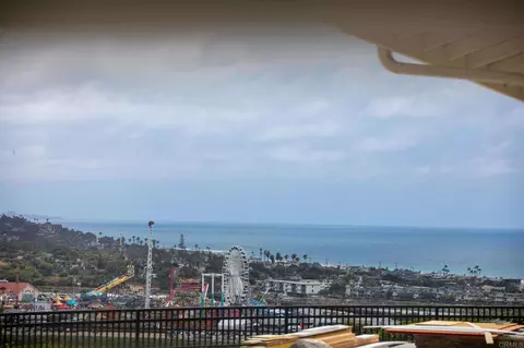 View/Area - 764 E Solana Cir, Solana Beach, CA 92075 photo 2 of 17