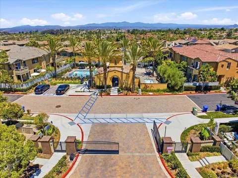 View/Area - 1267 Via Candelas, Oceanside, CA 92056 photo 4 of 7