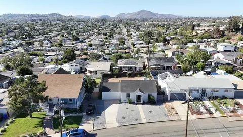 View/Area - 7292 W Point Ave, La Mesa, CA 91942 photo 3 of 5