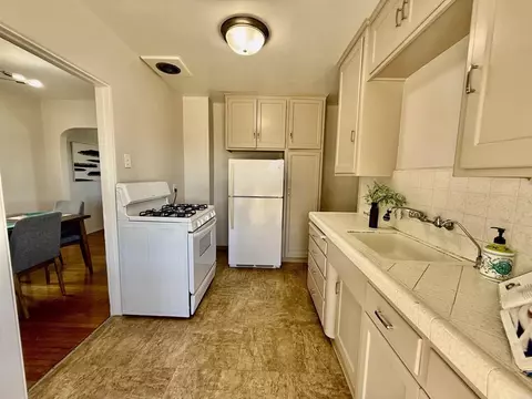 Kitchen - 7292 W Point Ave, La Mesa, CA 91942 photo 1 of 2