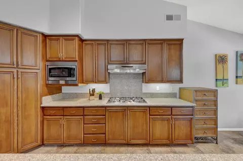 4976 Skyhawk Way, Oceanside, CA 92056 photo 28