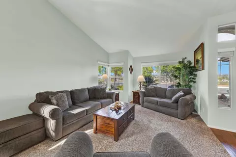 4976 Skyhawk Way, Oceanside, CA 92056 photo 14