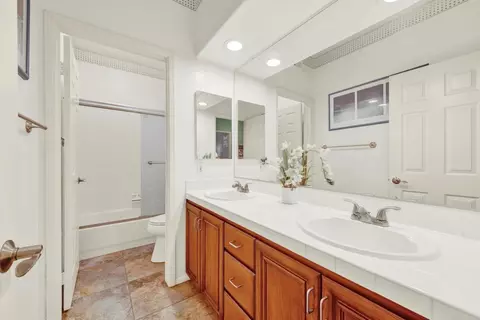4976 Skyhawk Way, Oceanside, CA 92056 photo 47