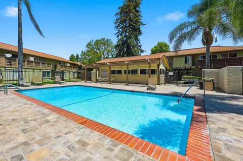 Exterior - 615 Fredricks Ave #89, Oceanside, CA 92058 photo 5 of 12