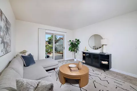 6926 Peach Tree Rd, Carlsbad, CA 92011 photo 9