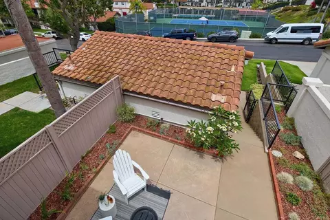 6926 Peach Tree Rd, Carlsbad, CA 92011 photo 19