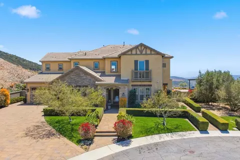 1100 Jasper Ct, San Marcos, CA 92078