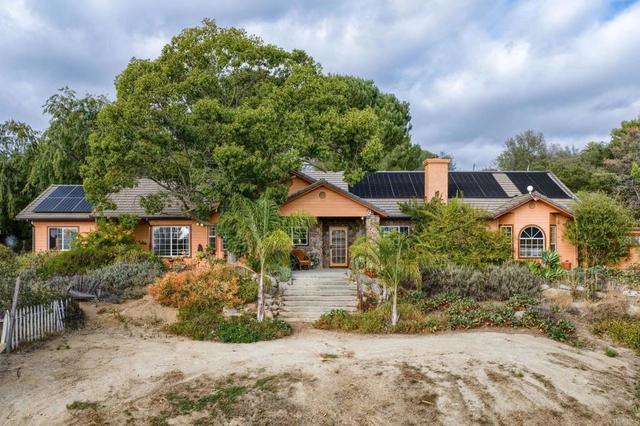 19079 Paradise Mountain Rd, Valley Center, CA 92082