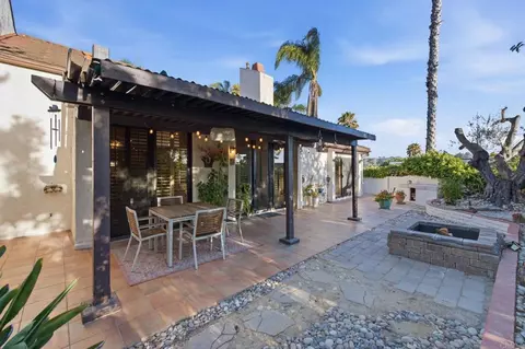 Exterior - 2343 Nicklaus Dr, Oceanside, CA 92056 photo 3 of 4