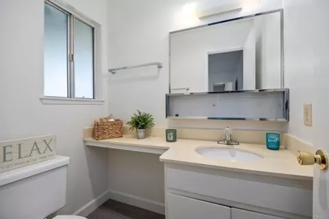 Bath - 3544 Boussock Ln, Oceanside, CA 92057 photo 1 of 2