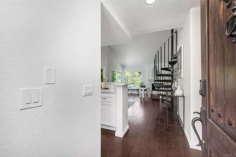 Entry Way - 4710 Majorca Way, Oceanside, CA 92056 photo 2 of 4