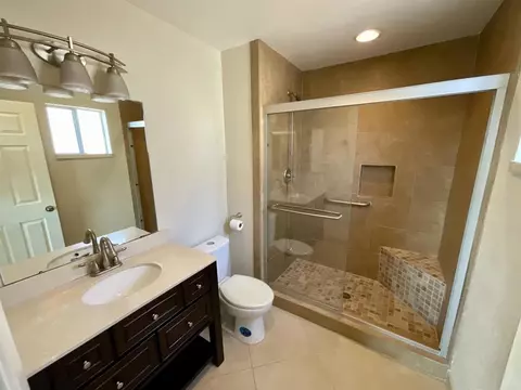 Bath - 1247 Sundown, Escondido, CA 92026 photo 2 of 2