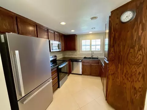 Kitchen - 1247 Sundown, Escondido, CA 92026 photo 1 of 2