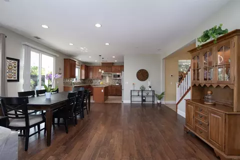 Dining - 5611 Spanish Horse, Oceanside, CA 92057 photo 1 of 4