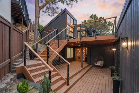 Exterior - 2133 Cordero Rd, Del Mar, CA 92014 photo 2 of 5