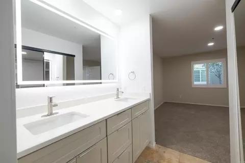 Bath - 400 N Pacific St #111, Oceanside, CA 92054 photo 3 of 5
