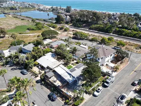 View/Area - 311 Eaton St, Oceanside, CA 92054 photo 3 of 7