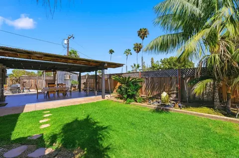 Exterior - 311 Eaton St, Oceanside, CA 92054 photo 5 of 15