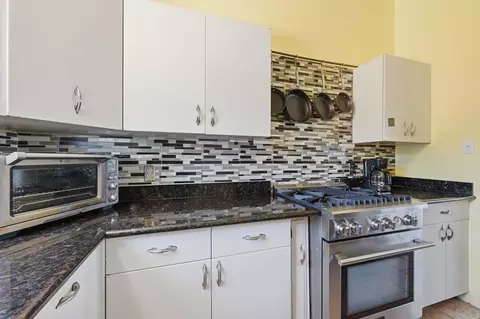 Kitchen - 311 Eaton St, Oceanside, CA 92054 photo 5 of 7
