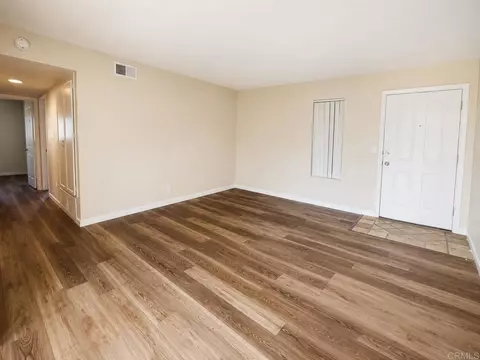 Living - 502 Calle Montecito #18, Oceanside, CA 92057 photo 4 of 4