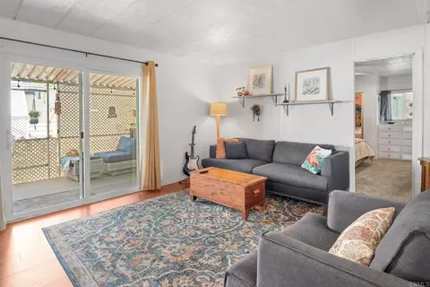 1010 E Bobier #17, Vista, CA 92084 photo 23