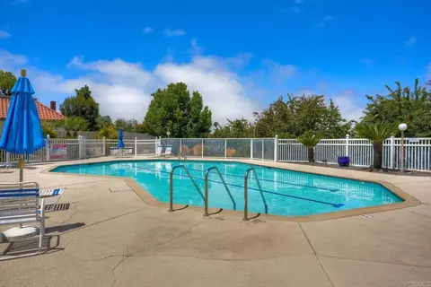 Exterior - 4210 Dawn Ln, Oceanside, CA 92056 photo 9 of 11