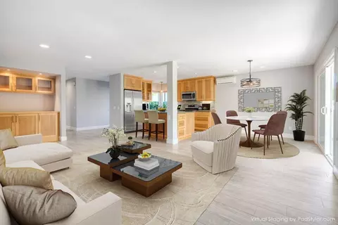 Living - 4210 Dawn Ln, Oceanside, CA 92056 photo 6 of 9