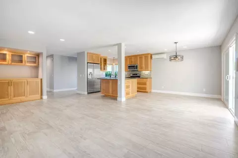 Living - 4210 Dawn Ln, Oceanside, CA 92056 photo 7 of 9