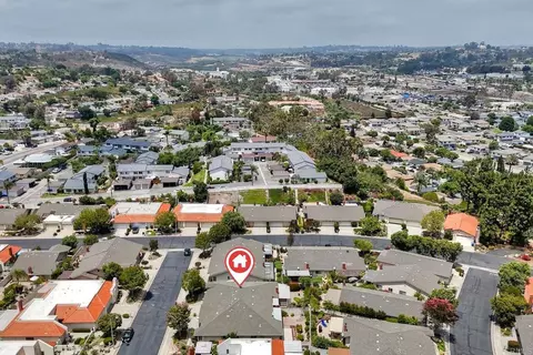 View/Area - 4210 Dawn Ln, Oceanside, CA 92056 photo 10 of 11