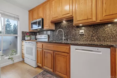 5700 Baltimore Dr #25, La Mesa, CA 91942 photo 11