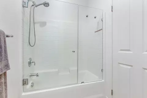 Bath - 22952 Stokes Rd, Ramona, CA 92065 photo 1 of 4