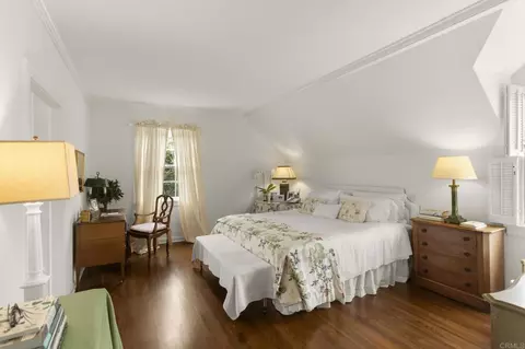 Bedroom - 7716 Lookout Dr, La Jolla, CA 92037 photo 2 of 4