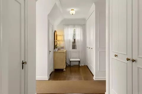 Entry Way - 7716 Lookout Dr, La Jolla, CA 92037 photo 1 of 1
