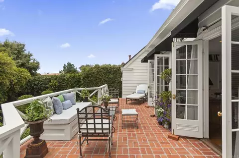 Exterior - 7716 Lookout Dr, La Jolla, CA 92037 photo 5 of 14