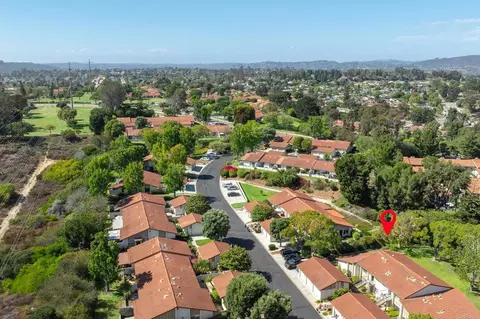 View/Area - 1976 Fairlee Dr, Encinitas, CA 92024 photo 2 of 5