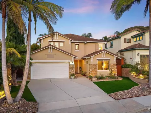 Exterior - 2285 Hillyer St, Carlsbad, CA 92008 photo 2 of 11